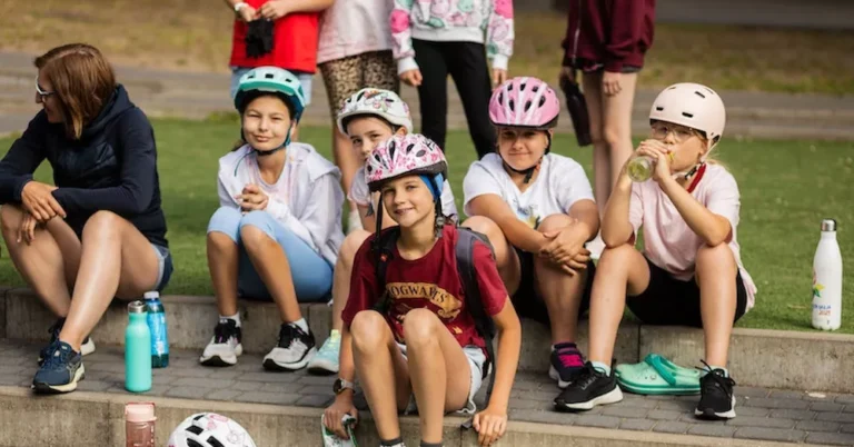 Czy wychowawca na obozie może podawać dzieciom leki?